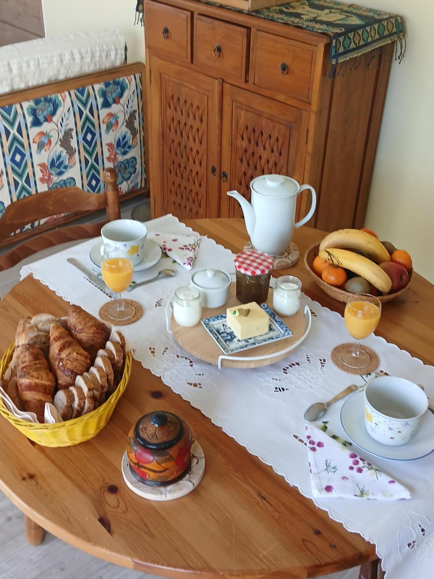 Bed and Breakfast Les Trois Salazes à Cambrai Extérieur photo
